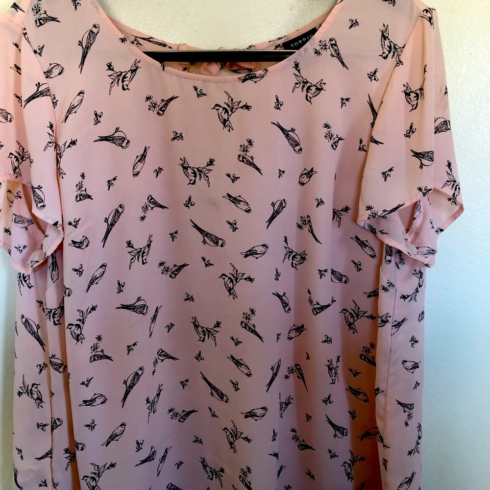 Torrid pink birds Blouse size 1